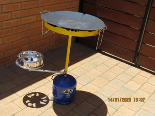 Skottle braai and potjiekos cooker