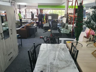 Retail Home &amp; Appliance store