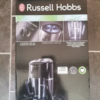 Russel Hobbs 2 In 1 Frozen Drink Mixer And Ice Mixer Available For Sale.