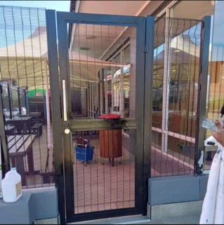 Carports, Parking shades , doors ,Metal Gates,Gazebo,Burglar guards,Palisade Fencing and more ..