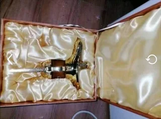 Chinese "Jue" ceremonial jug