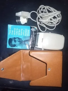 Vintage Ronson Electric Shaver