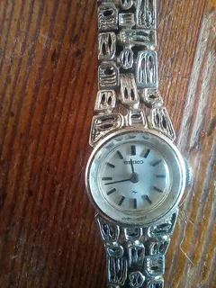 Vintage Seiko 11-0540 Ladies dress watch
