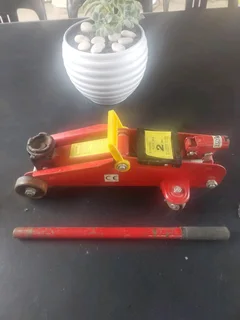 1 x trolley jack 2 ton for sale