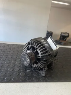 Vw Caddy 1.9 TDi Alternator for sale (BXE)