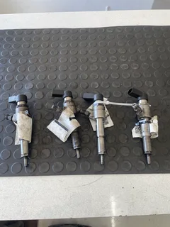 Ford Fiesta 1.4 TDCi Injectors for sale (F6JA)