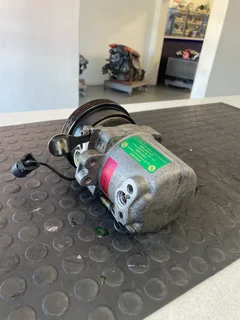 Bmw E36 318i Aircon Pump for sale (M42B18)
