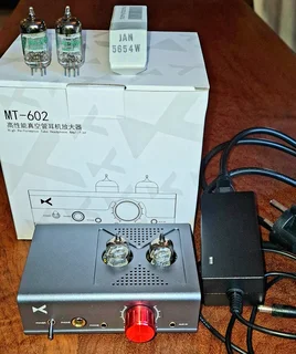 xDuoo MT-602 Tube Headphone Amplifier