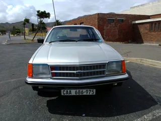 Chevrolet commodore Gl straight 6 Automatic