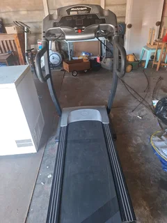 Treadmill for sale,R7000