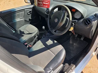 2021 Nissan np200  1.6 A/C p/u