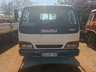2002 Isuzu 4ton truck