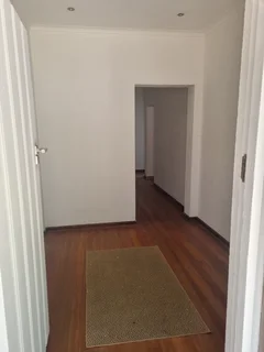 3 Bedroom Home for Rental in Rondebosch (Milner Rd)