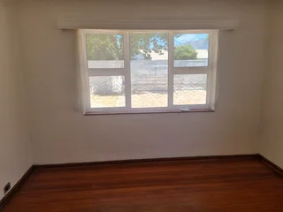 3 Bedroom Home for Rental in Rondebosch (Milner Rd)