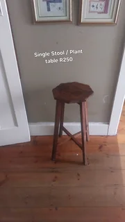 Bar stool