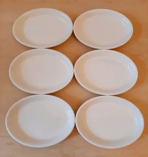 Egg &amp; Toast Crockery Set. 12 items.