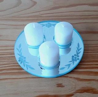 Mirrored Round Candle Plate and Candles.