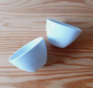 Small White Porcelain Dishes. Set of 2.