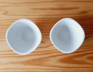 Small White Porcelain Dishes. Set of 2.