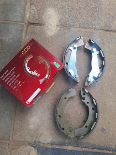 Hyundai i10 brake shoes