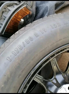 Land-rover 19"  biscuit sparewheel