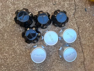 Isuzu center caps