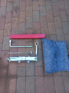 Honda jackset n triangle