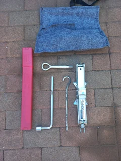 Honda jackset n triangle