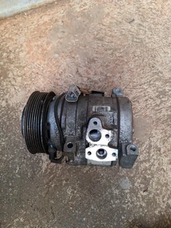 Toyota quantum aircon pump