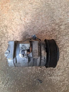 Toyota quantum aircon pump