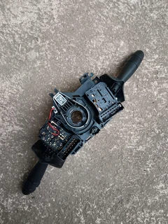 Nissan np200 indicator/wiper switch