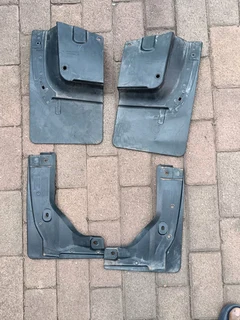 Toyota quantum mudflaps