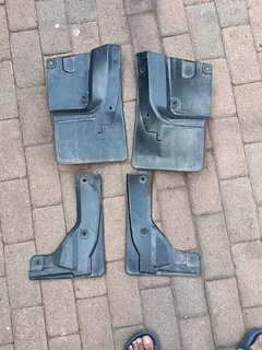 Toyota quantum mudflaps