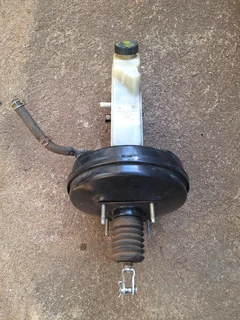 Toyota corolla/run x brake booster