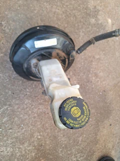 Toyota corolla/run x brake booster