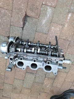 Hyundai i10/kia picanto g3la complete cylinder head