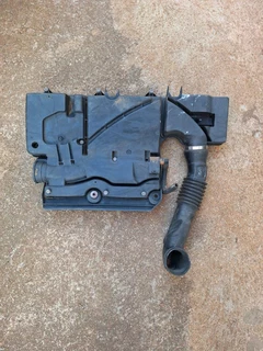 Ford figo/fiesta airbox