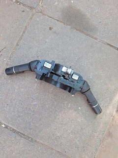 Ford ranger T6 indicator switch