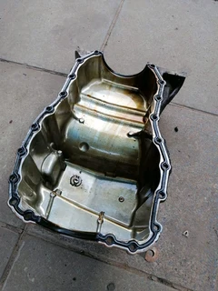 Nissan np200 oil sump