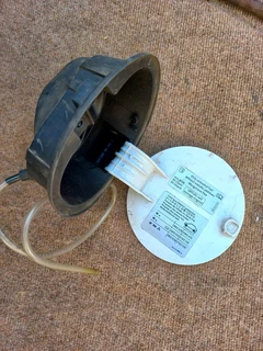 Polo vivo/bujwa petrol flap