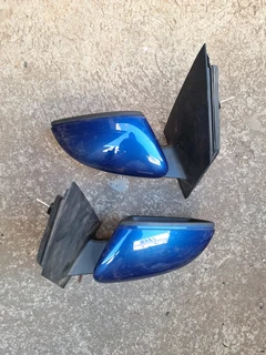 Polo vivo 2018 up side mirrors