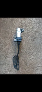 Toyota quest accelarator pedal