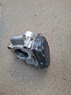 Hyundai g4hg throttle body