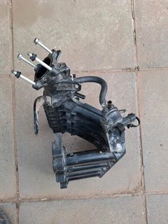 Hyundai i10 inlet manifold