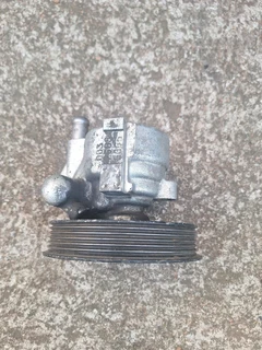 Np200 power steering pump