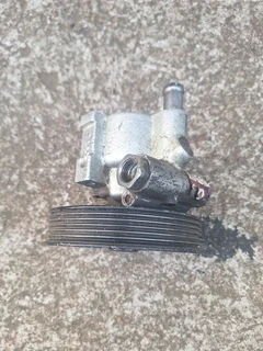 Np200 power steering pump