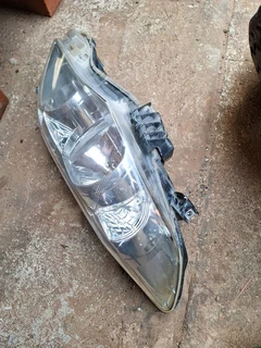 Toyota professional right headlamp