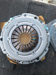 Nissan np200 DCI clutch kit