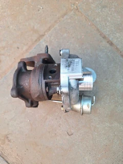 Nissan np200 DCI turbo