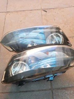 Polo 6 headlamps